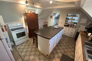 51 Spring St, Gardiner, ME 04345 - Photo 6