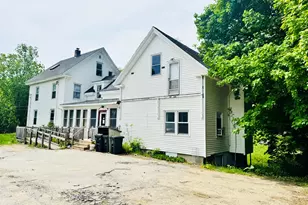 51 Spring St, Gardiner, ME 04345 - Photo 4