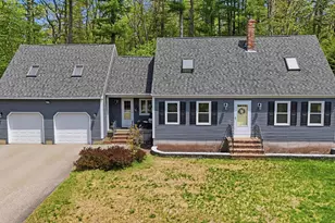 20 Robin Cir, Biddeford, ME 04005 - Photo 1