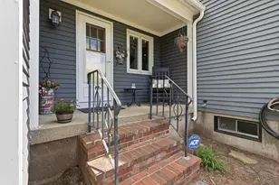 20 Robin Cir, Biddeford, ME 04005 - Photo 6