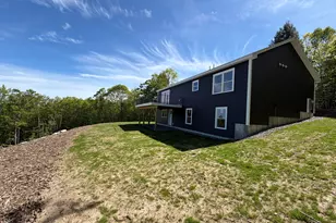 33 Overlook Way W, Naples, ME 04055 - Photo 4