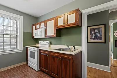 290 Baxter Boulevard #F2, Portland, ME 04101 - Photo 8