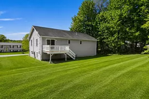 24 Marion Dr, Hampden, ME 04444 - Photo 14
