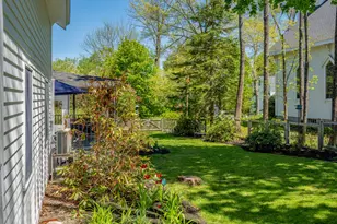 75 Court St, Belfast, ME 04915 - Photo 86