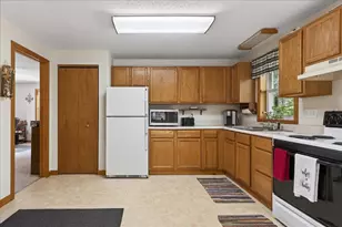 571 Crooked Rd, Bar Harbor, ME 04609 - Photo 10