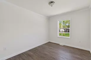 295 Old County Rd, Rockland, ME 04841 - Photo 8