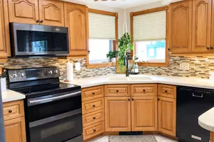 19 Harrison Ave, Fort Fairfield, ME 04742 - Photo 2