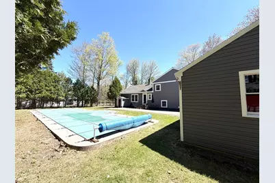 45 Oliver Road, Greenville, ME 04442 - Photo 10