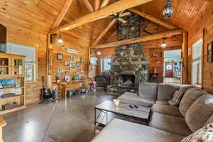 37 Mclaughlin Rd, Wilton, ME 04294 - Photo 2