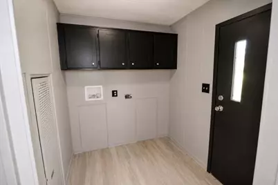 25 Village Drive, Lewiston, ME 04250 - Photo 18