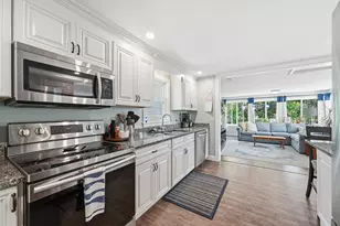 77 Lunt Rd, Falmouth, ME 04105 - Photo 8