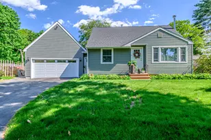 11 Glen Haven Rd E, Portland, ME 04102 - Photo 4