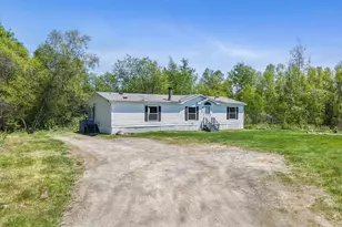 1 Romans Rd, Bradford, ME 04410 - Photo 4