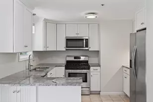 14 Willow Grove Rd, Brunswick, ME 04011 - Photo 6