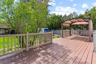 20 Temple St, Westbrook, ME 04092 - Photo 4