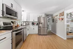 28 Country Acres, Monmouth, ME 04259 - Photo 8