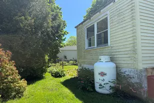 29 Garfield Cir, South Portland, ME 04106 - Photo 4