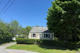 29 Garfield Cir, South Portland, ME 04106 - Photo 2