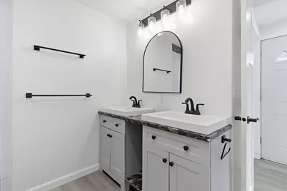 134 - 136 Sawyer Street, South Portland, ME 04106 - Photo 26