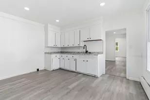 134 - 136 Sawyer St, South Portland, ME 04106 - Photo 10
