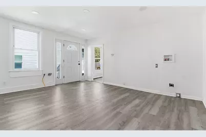 134 - 136 Sawyer Street, South Portland, ME 04106 - Photo 6