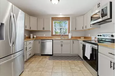 400 Indiana Road, West Gardiner, ME 04345 - Photo 6