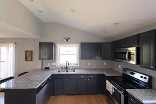 4 Dawson St, South Portland, ME 04106 - Photo 6