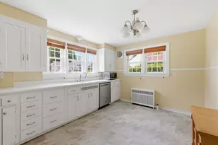 12 Sewall Rd, South Berwick, ME 03908 - Photo 6