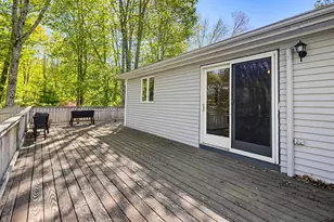 21 Melden Dr, Brunswick, ME 04011 - Photo 24