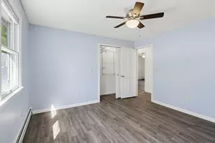 21 Melden Dr, Brunswick, ME 04011 - Photo 18