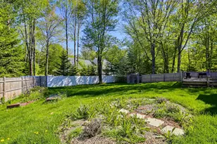 21 Melden Dr, Brunswick, ME 04011 - Photo 28