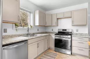 84 Old Harbor Rd, Vinalhaven, ME 04863 - Photo 8