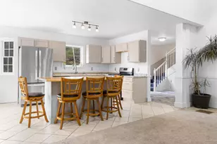 84 Old Harbor Rd, Vinalhaven, ME 04863 - Photo 10