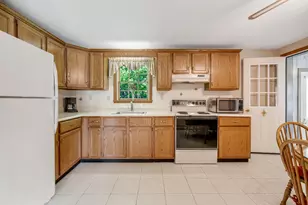 28 St Patrick Ave, Lewiston, ME 04240 - Photo 20