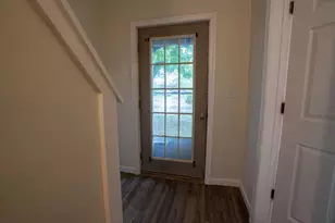 172 Highland Ave, Gardiner, ME 04345 - Photo 10