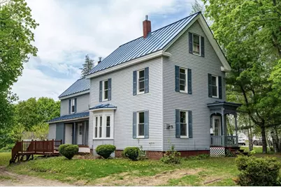 172 Highland Avenue, Gardiner, ME 04345 - Photo 1