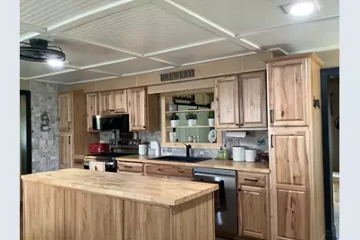 47 School Street, Ashland, ME 04732 - Photo 2