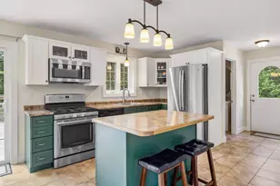 127 N Shore Rd, Gray, ME 04039 - Photo 16