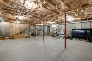 28 Woodbury St, Portland, ME 04103 - Photo 52