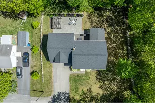 28 Woodbury St, Portland, ME 04103 - Photo 50