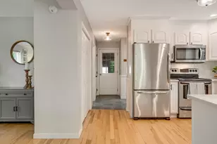 28 Woodbury St, Portland, ME 04103 - Photo 20