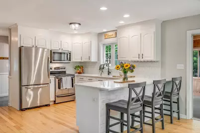28 Woodbury Street, Portland, ME 04103 - Photo 8