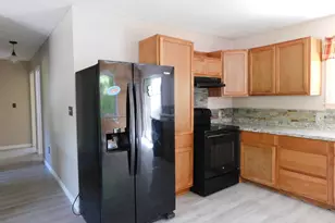 25 Brandy Ln, Hudson, ME 04449 - Photo 18
