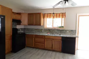 25 Brandy Ln, Hudson, ME 04449 - Photo 24
