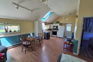 842 Brighton Hill Rd, Minot, ME 04258 - Photo 2