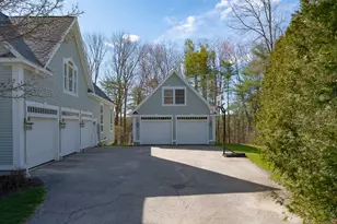26 Veronica Ln, Falmouth, ME 04105 - Photo 8