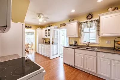 128 Madeline Street, Portland, ME 04103 - Photo 16