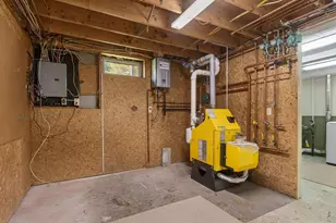 68 Aldworth St, Portland, ME 04103 - Photo 48
