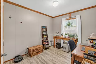 8 E St, Bangor, ME 04401 - Photo 18