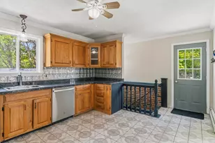 43 Glenwood Ave, Saco, ME 04072 - Photo 12